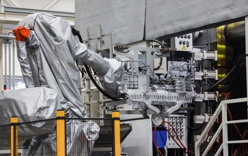 萬噸級壓鑄技術革新汽車制造 賽力斯工廠超級壓鑄機投產(chǎn)背后的軟硬件融合